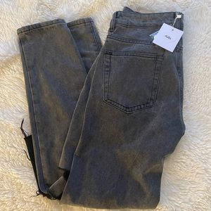 Adika Straight Black Ripped Jeans